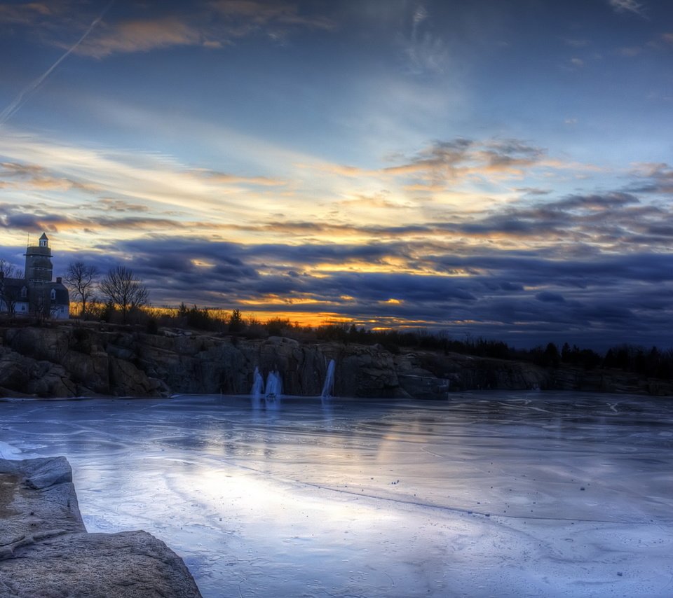 Обои небо, деревья, озеро, закат, зима, пейзаж, лёд, the sky, trees, lake, sunset, winter, landscape, ice разрешение 2560x1600 Загрузить