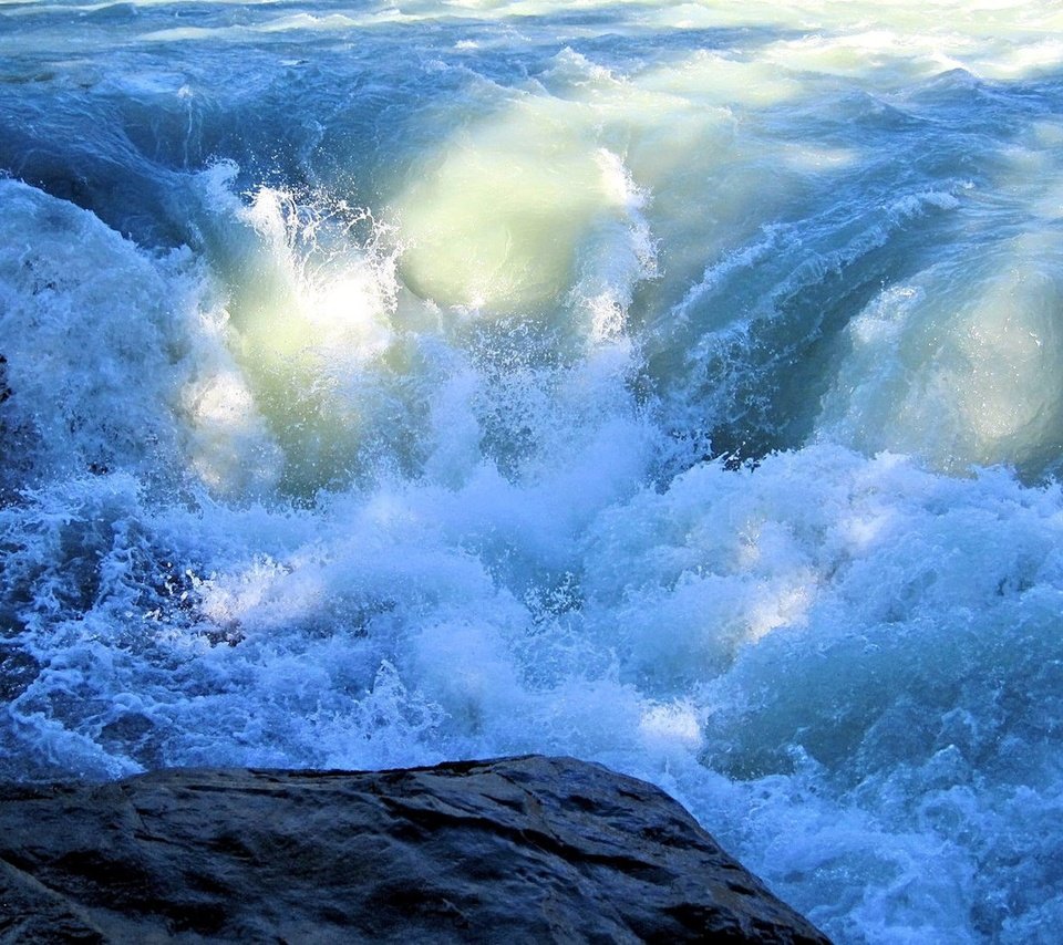 Обои вода, альберта, природа, берег, море, волна, брызги, океан, канада, water, albert, nature, shore, sea, wave, squirt, the ocean, canada разрешение 1999x1317 Загрузить