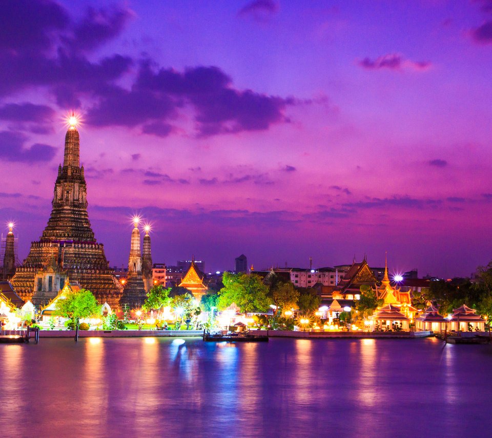 Обои ночь, огни, храм, город, тайланд, бангкок, pigphoto, wat arun temple, night, lights, temple, the city, thailand, bangkok разрешение 3840x2400 Загрузить