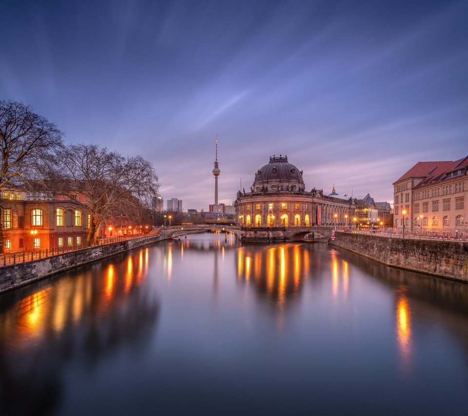 Обои огни, вечер, германия, берлин, bode museum, lights, the evening, germany, berlin разрешение 2112x1188 Загрузить