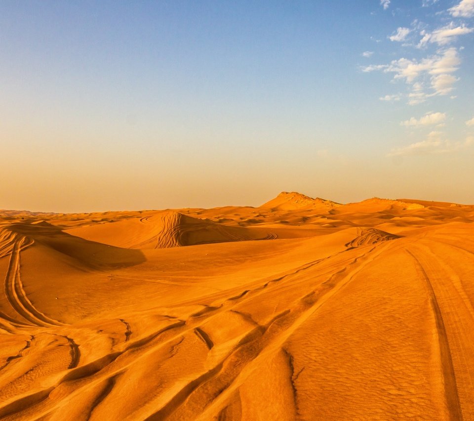 Обои небо, облака, песок, пустыня, the sky, clouds, sand, desert разрешение 3840x2160 Загрузить