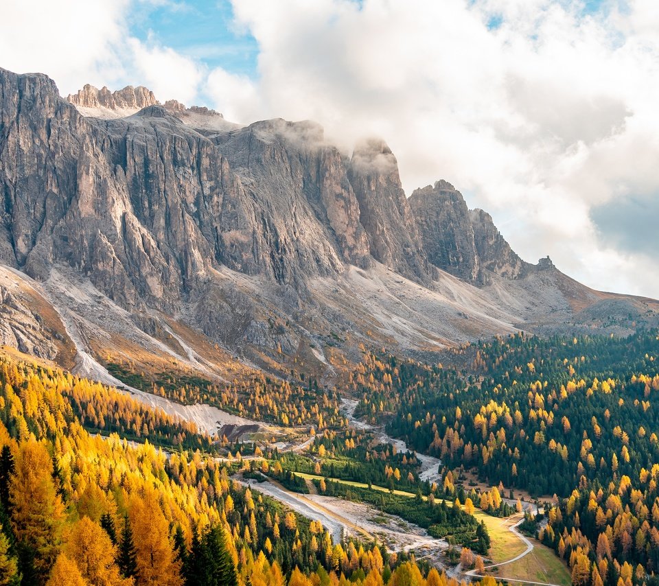 Обои деревья, горы, пейзаж, осень, италия, trees, mountains, landscape, autumn, italy разрешение 5120x2880 Загрузить