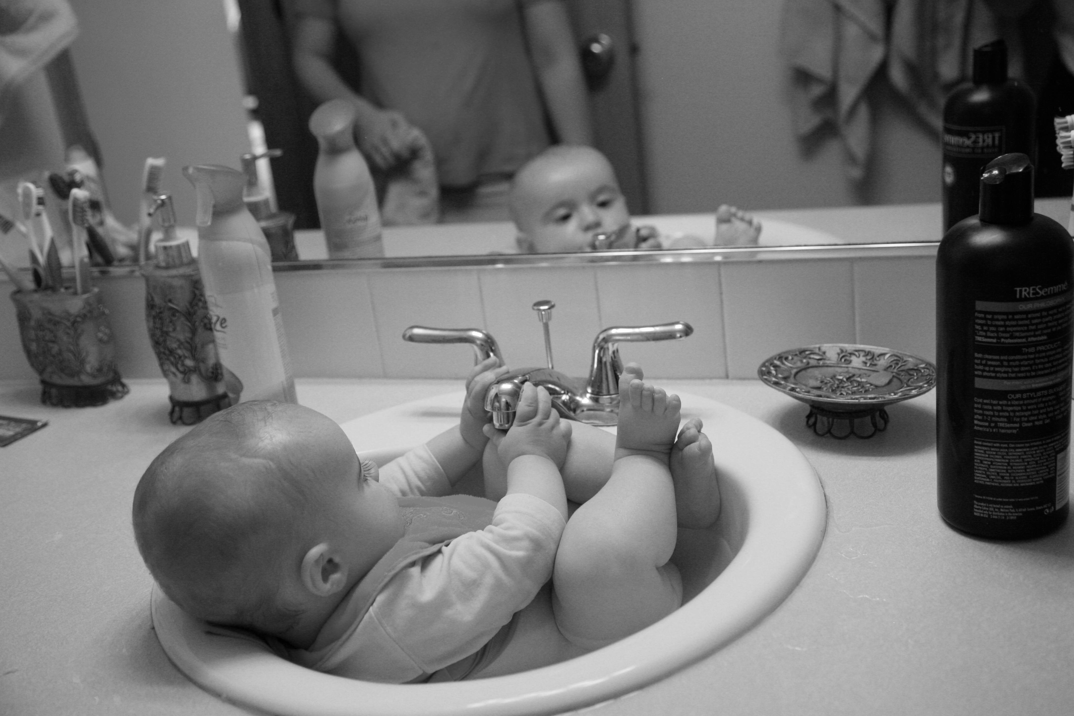 Обои дети, ребенок, купание, ванна, children, child, bathing, bath разрешение 4368x2912 Загрузить