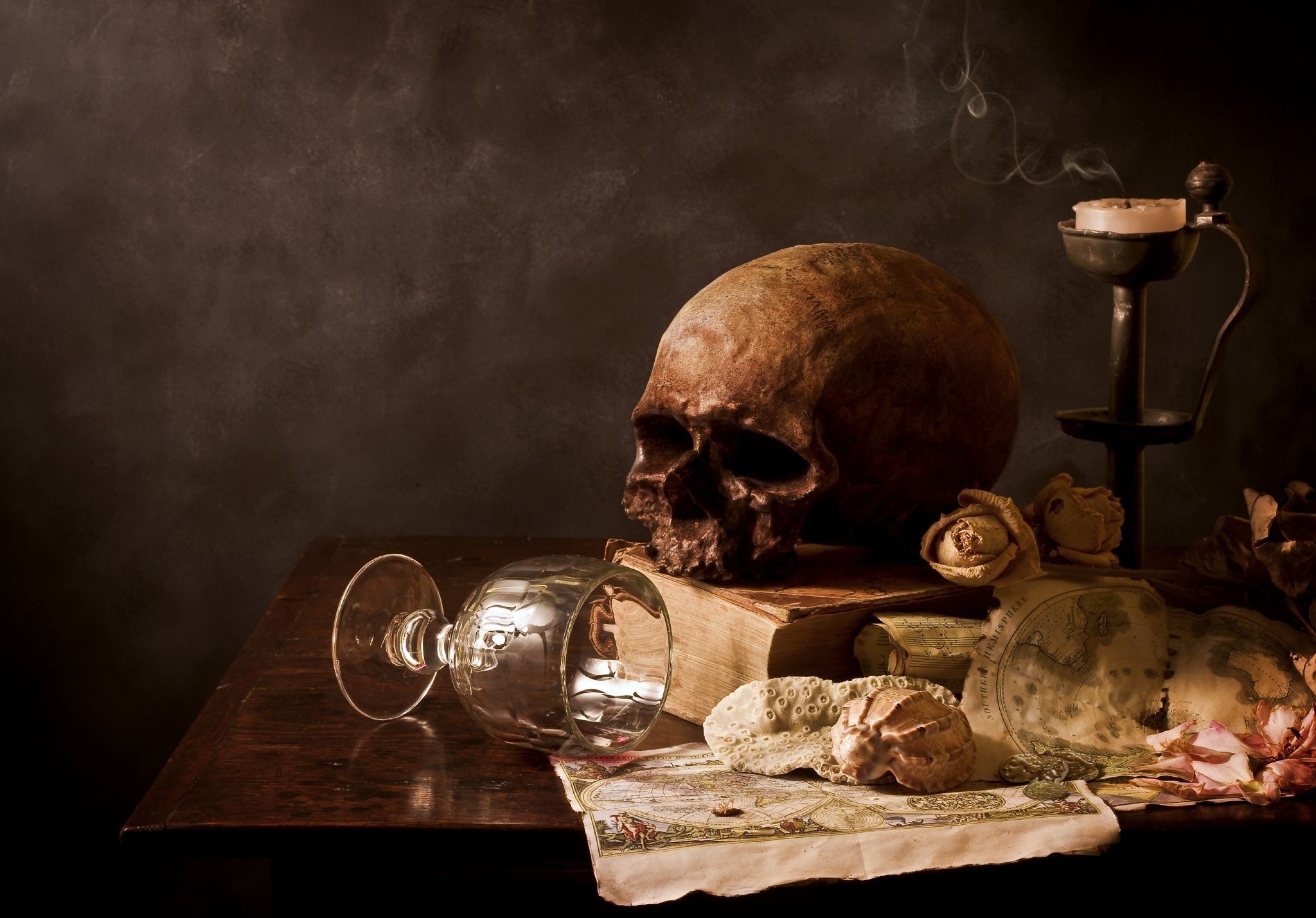 Обои череп, свеча, стакан, skull, candle, glass разрешение 2048x1429 Загрузить