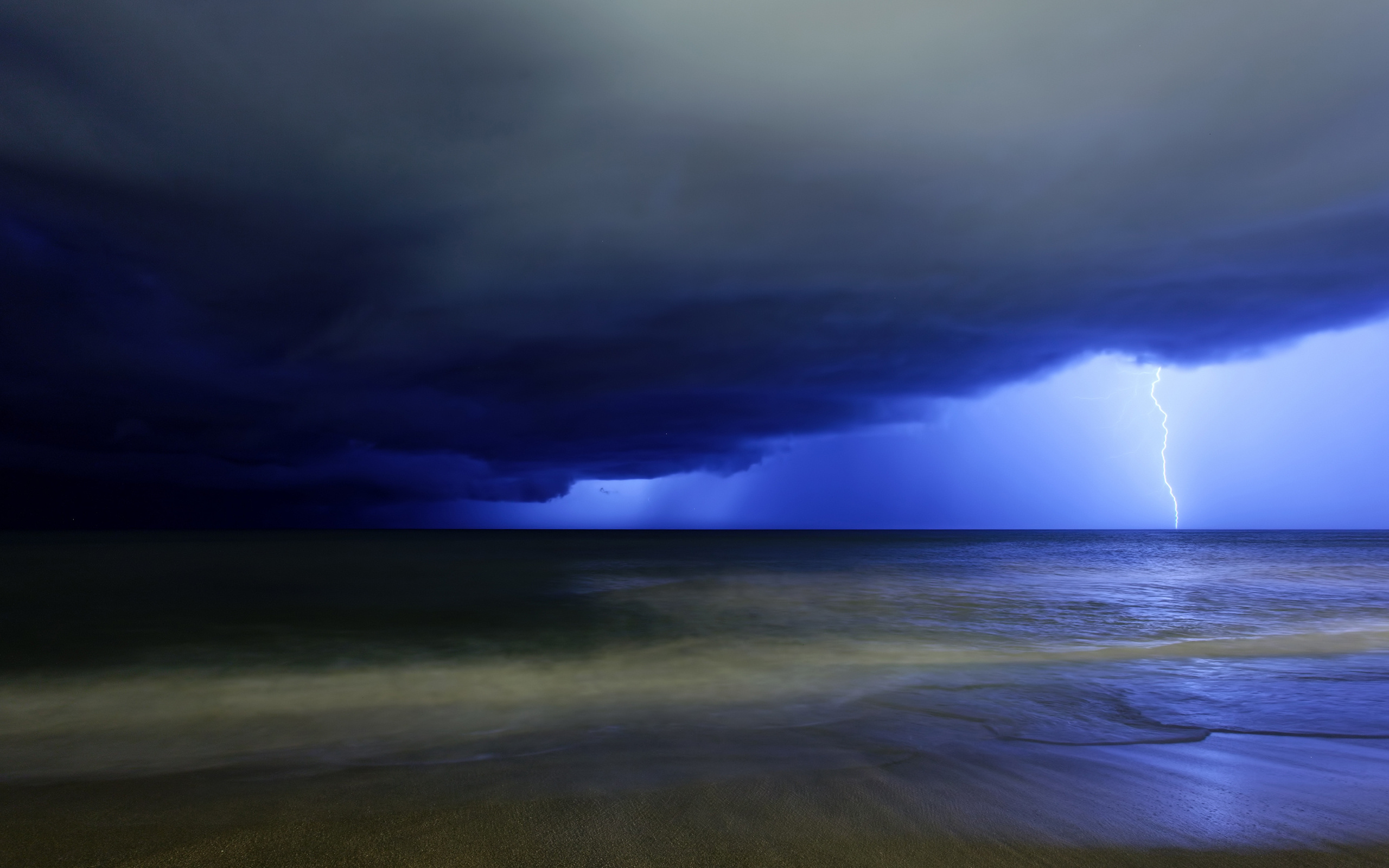 Обои море, молния, гроза, туча, sea, lightning, the storm, cloud разрешение 2560x1600 Загрузить