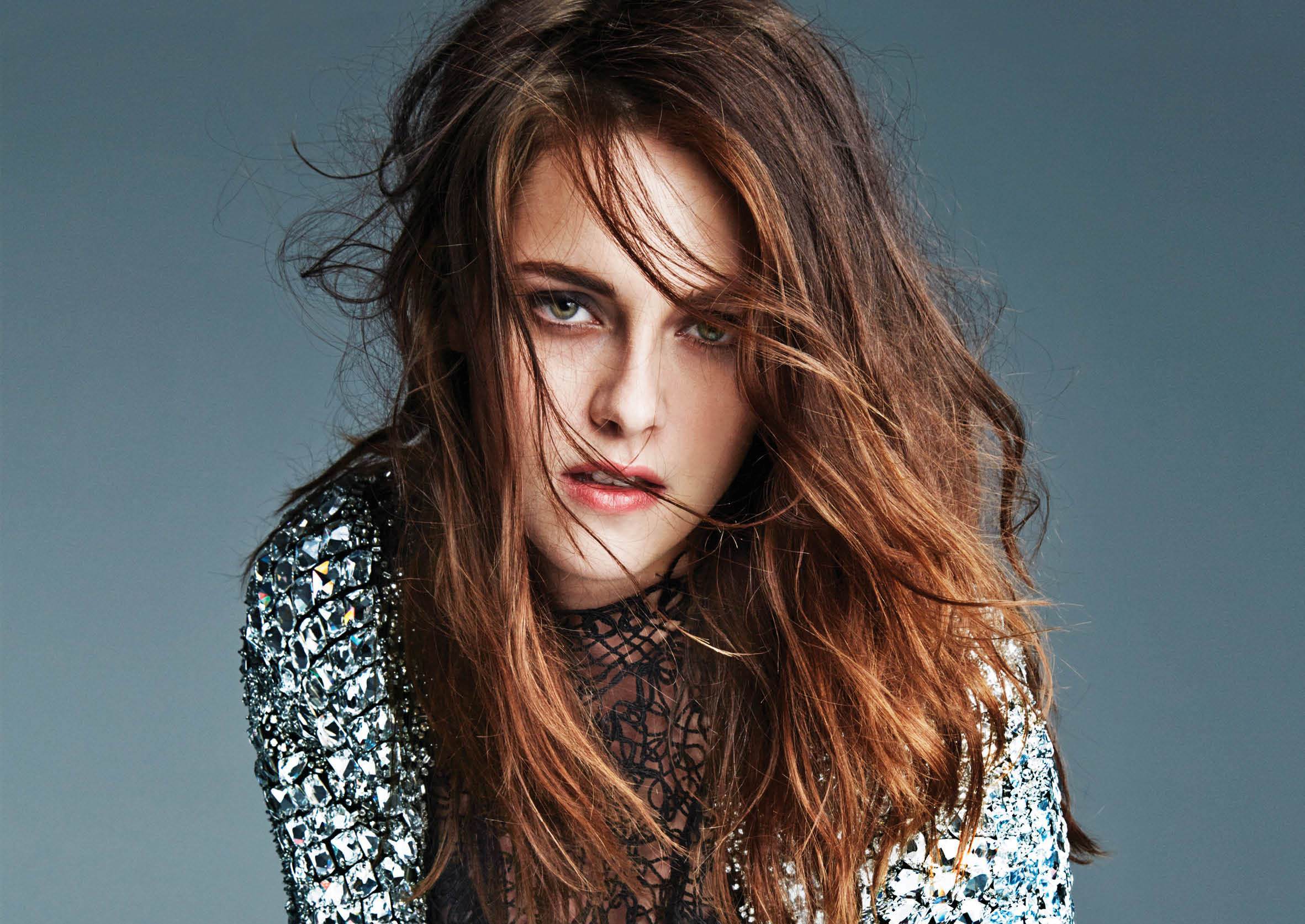 Обои девушка, портрет, брюнетка, кристен стюарт, модель, актриса, girl, portrait, brunette, kristen stewart, model, actress разрешение 2363x1673 Загрузить