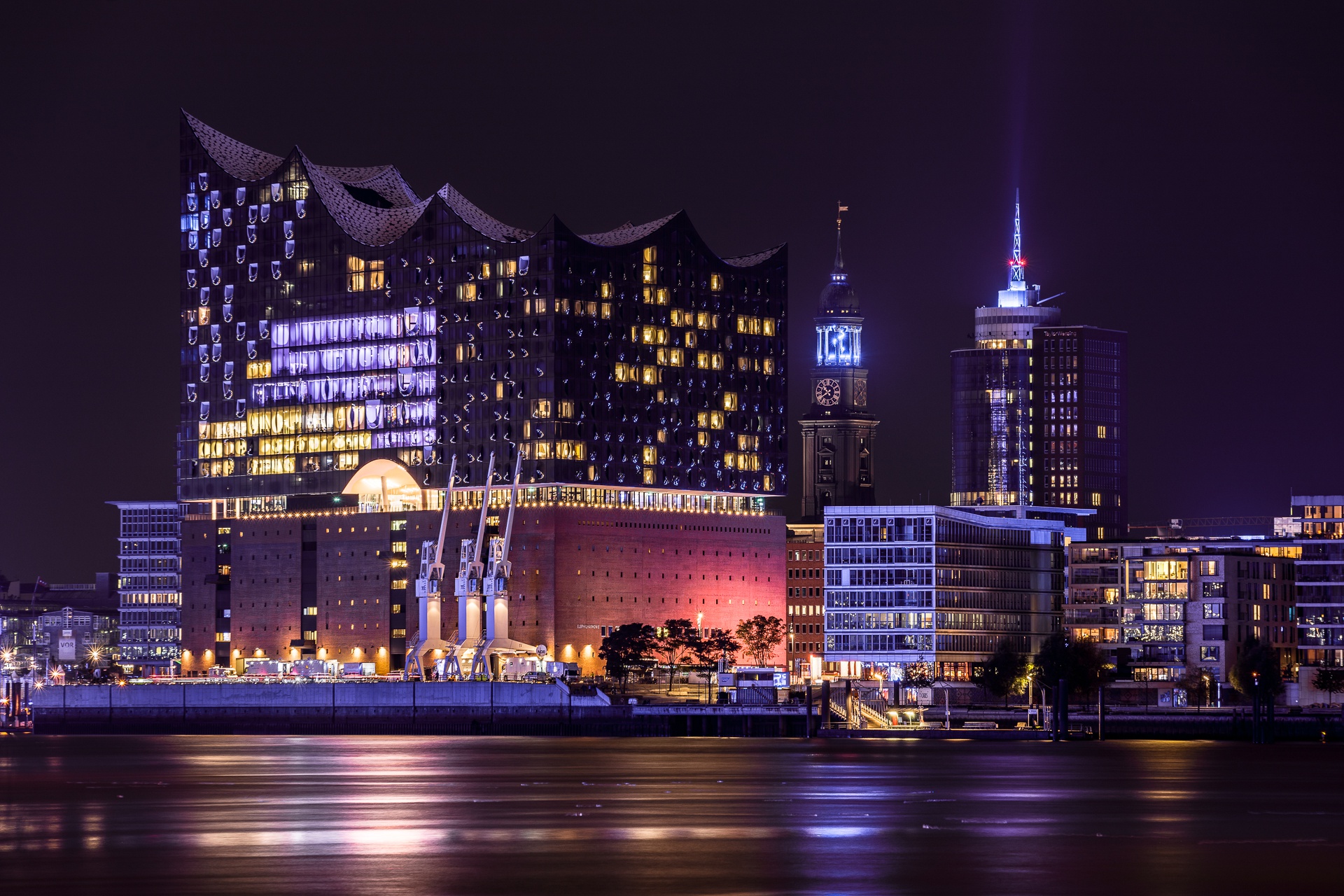 Обои ночь, германия, гамбург, эльбская филармония, elbphilharmonie, night, germany, hamburg, the elbe philharmonic hall разрешение 1920x1280 Загрузить