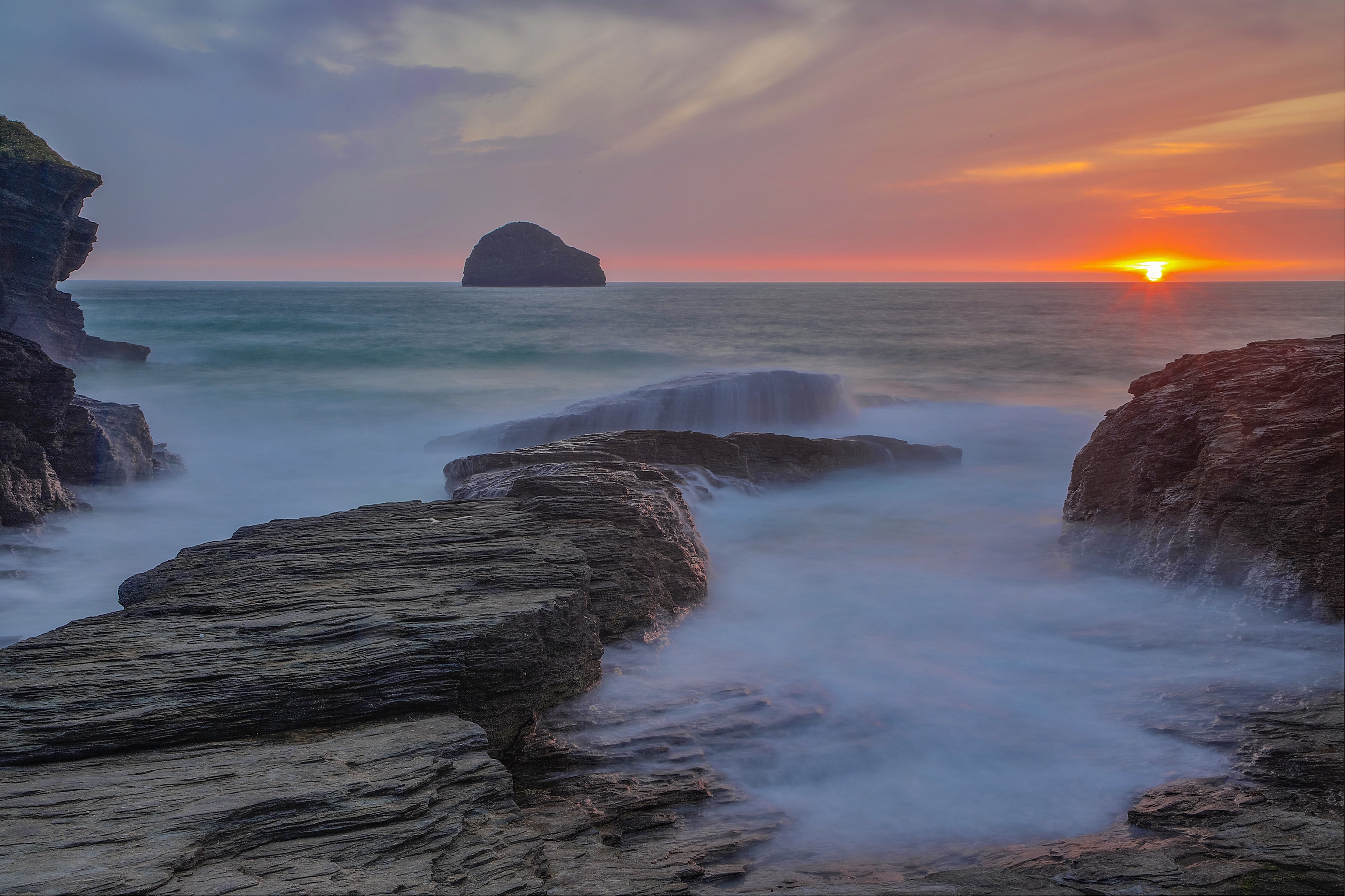 Обои скалы, закат, океан, австралия, rocks, sunset, the ocean, australia разрешение 3072x2048 Загрузить