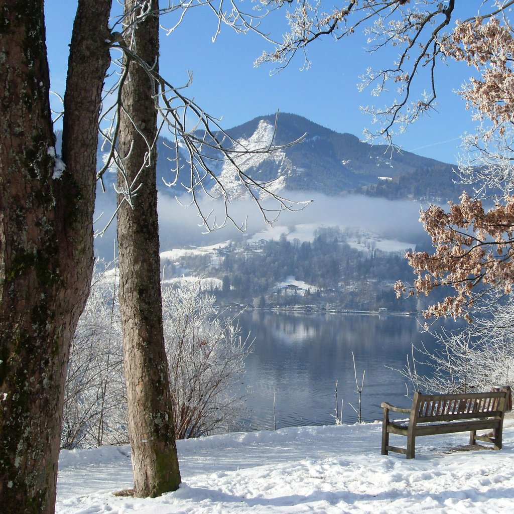 Обои озеро, горы, зима, скамья, lake, mountains, winter, bench разрешение 2048x1536 Загрузить