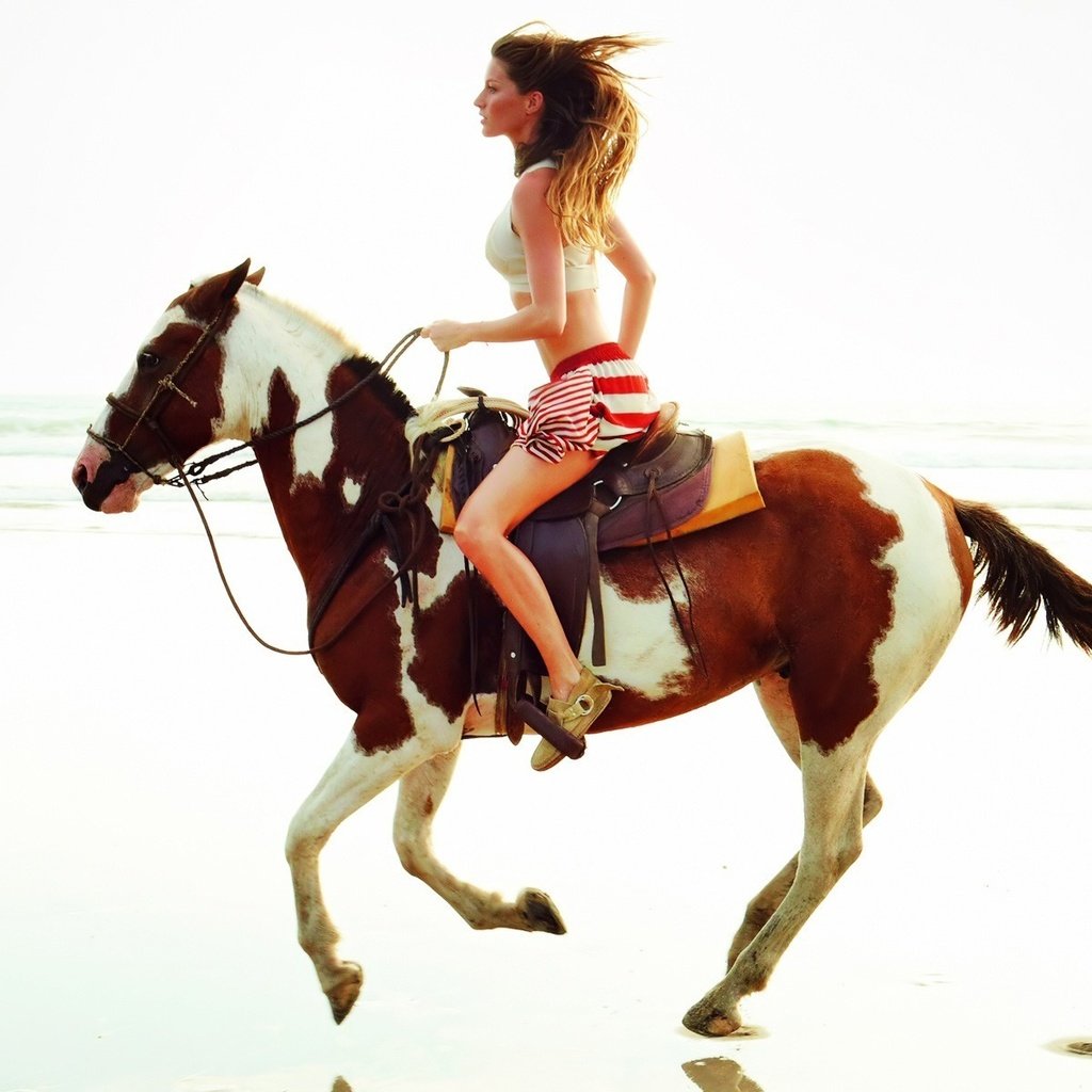 Обои лошадь, девушка, пляж, модель, жезель бунхен, жизель бундхен, horse, girl, beach, model, zhezel ' bunchen, gisele bundchen разрешение 1920x1200 Загрузить