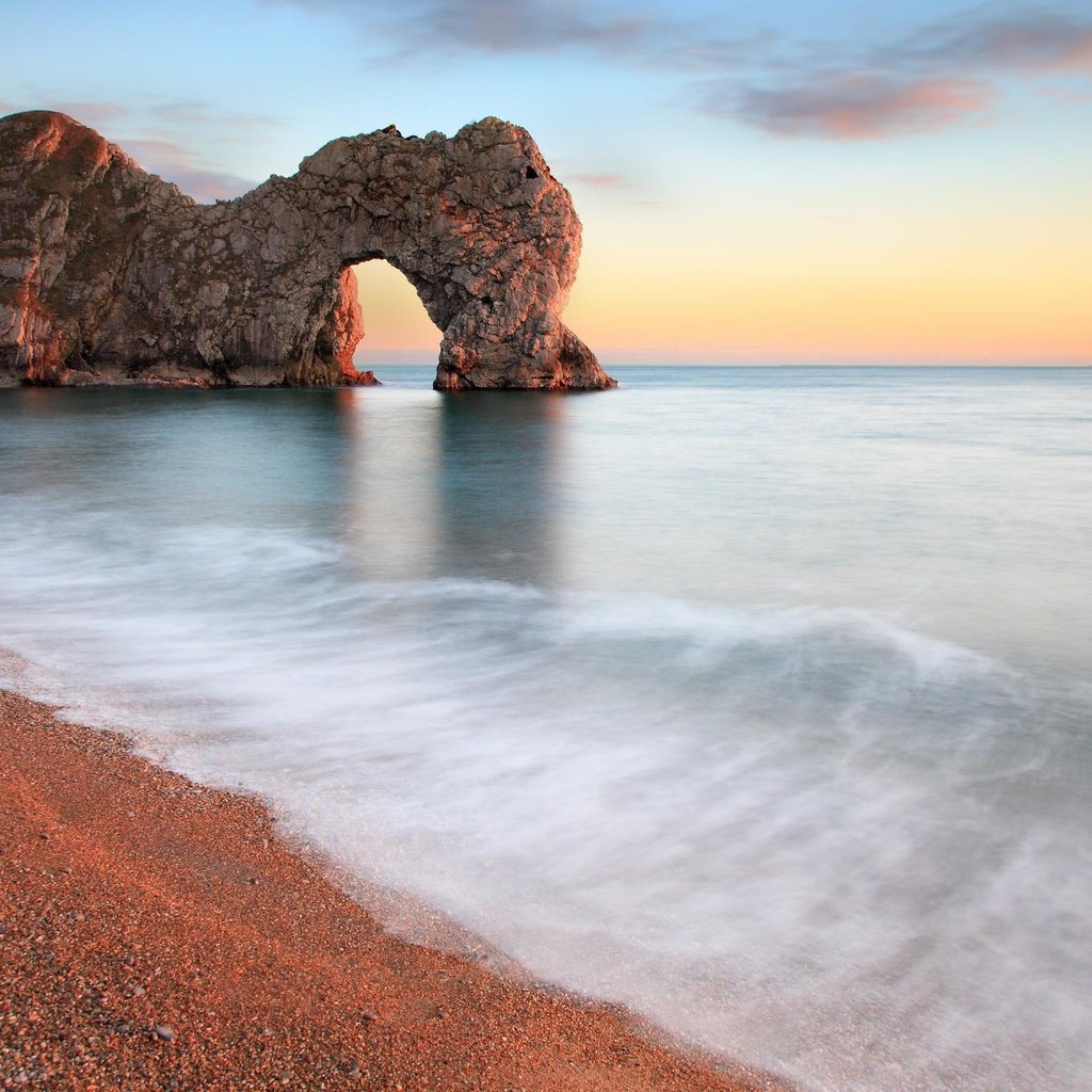 Арка море. Скала арка Греция. Каменная арка в море. Скала арка в море. Каменная арка скала.