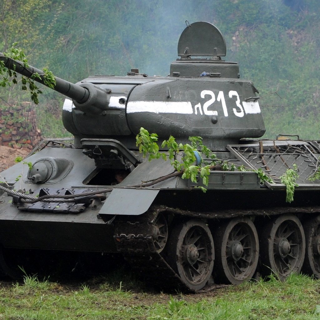 Обои танк, победа, вов, т-34, tank, victory, wwii, t-34 разрешение 2397x1327 Загрузить