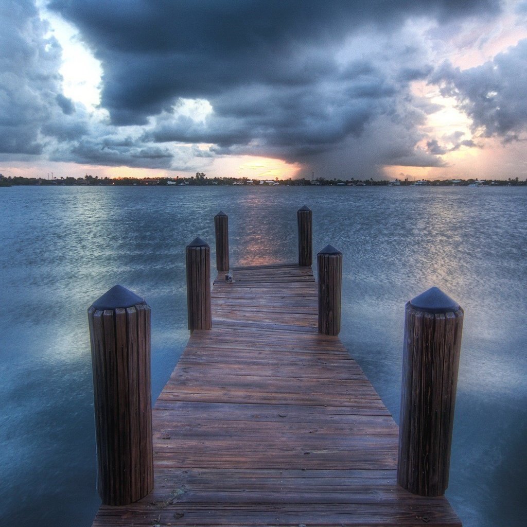 Обои облака, озеро, причал, clouds, lake, pier разрешение 1920x1200 Загрузить