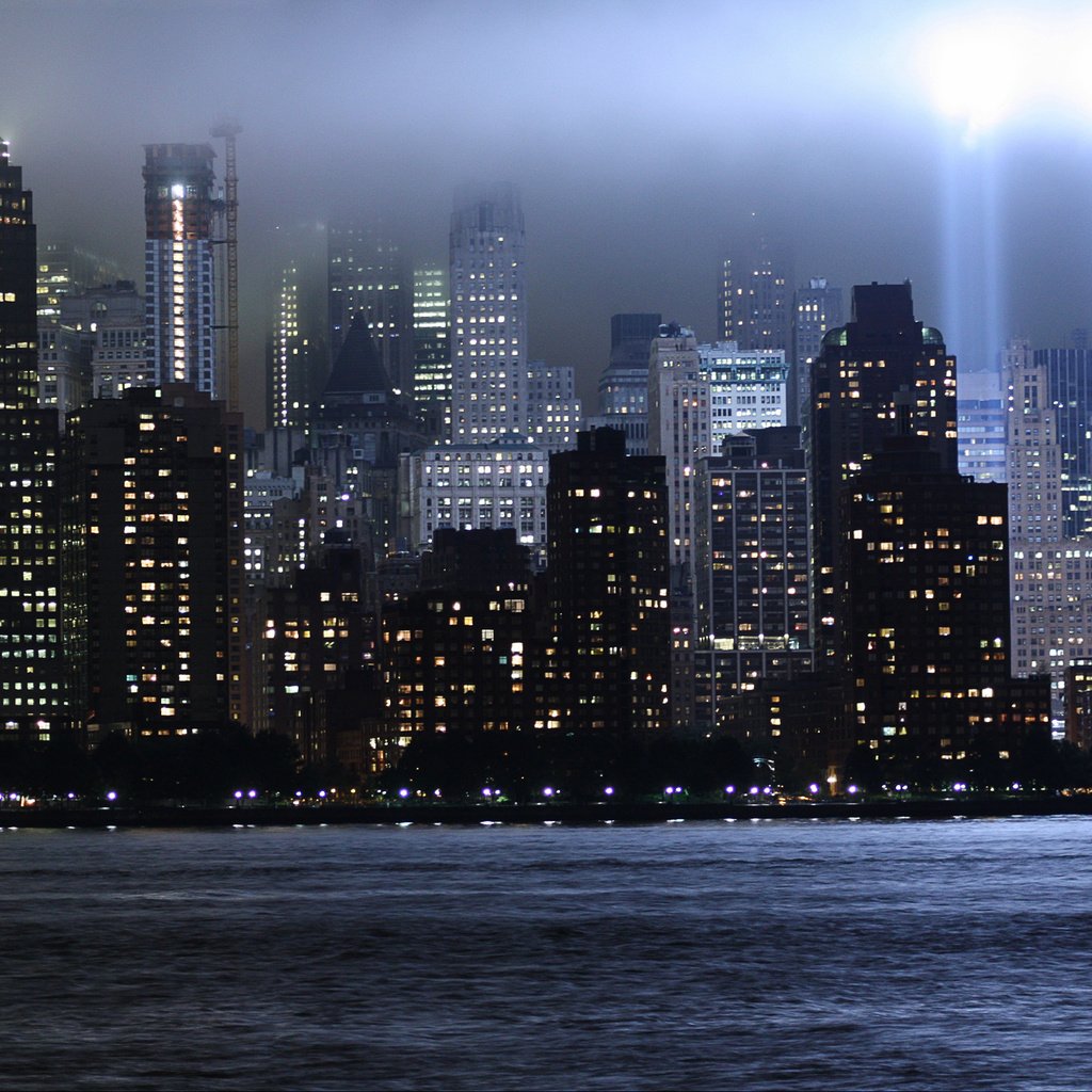 Обои свет, лучи, небоскребы, нью-йорк, wtc, всемирный торговый центр, мемориал, light, rays, skyscrapers, new york, world trade center, memorial разрешение 2560x1600 Загрузить