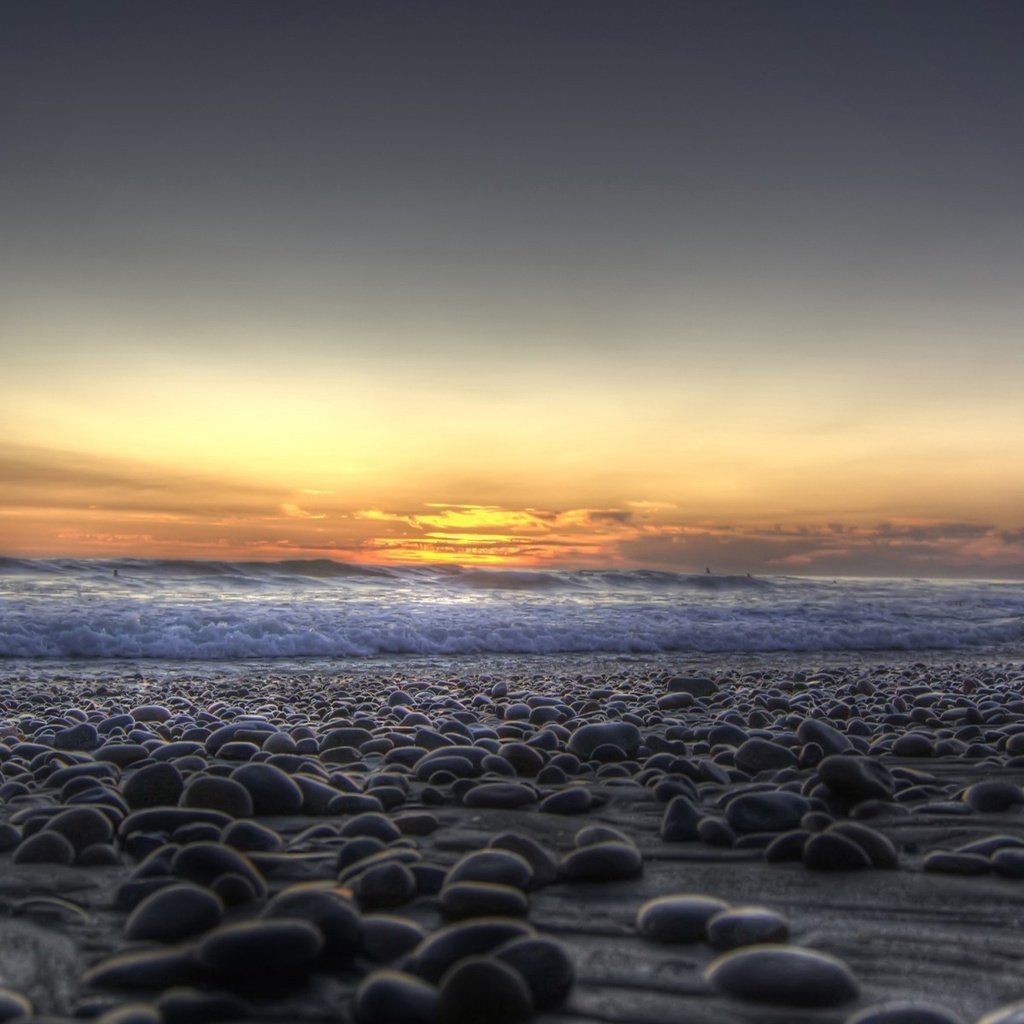 Обои камни, берег, галька, волны, закат, море, stones, shore, pebbles, wave, sunset, sea разрешение 1920x1200 Загрузить