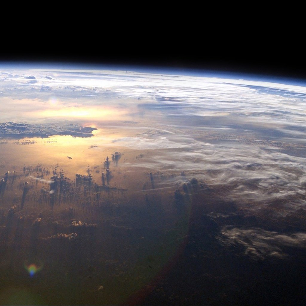 Обои облака, вода, земля, атмосфера, clouds, water, earth, the atmosphere разрешение 3360x1050 Загрузить