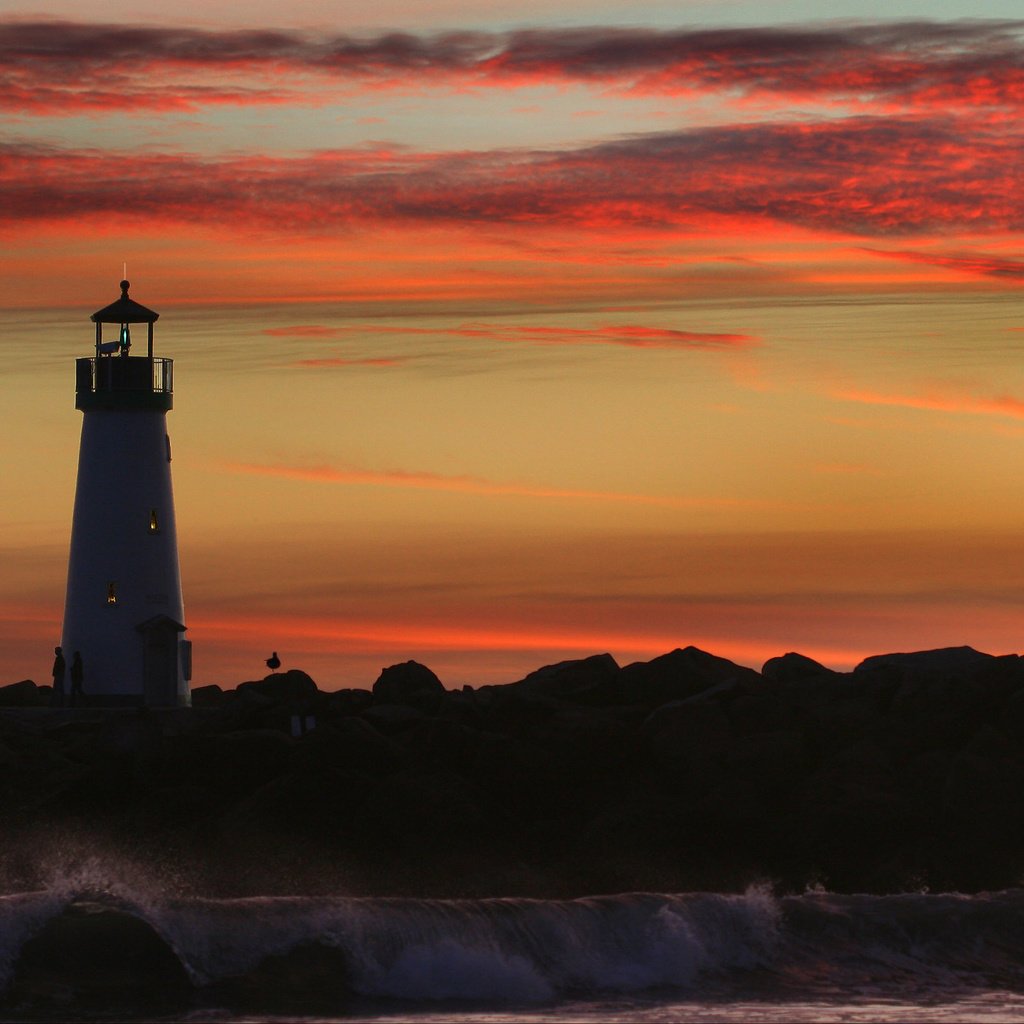 Обои закат, море, маяк, люди, sunset, sea, lighthouse, people разрешение 2560x1600 Загрузить