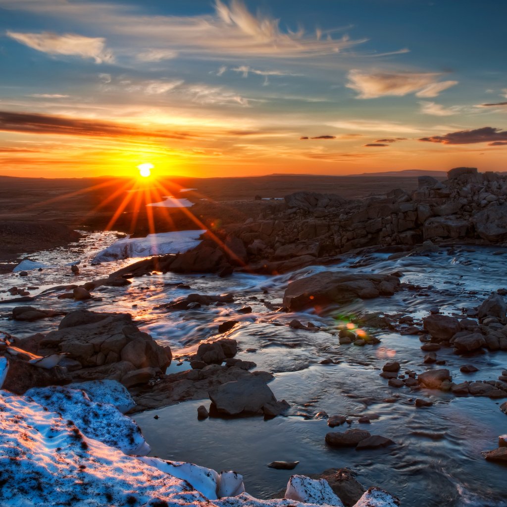 Обои вечер, река, солнце, камни, обои, пейзаж, the evening, river, the sun, stones, wallpaper, landscape разрешение 2972x2000 Загрузить