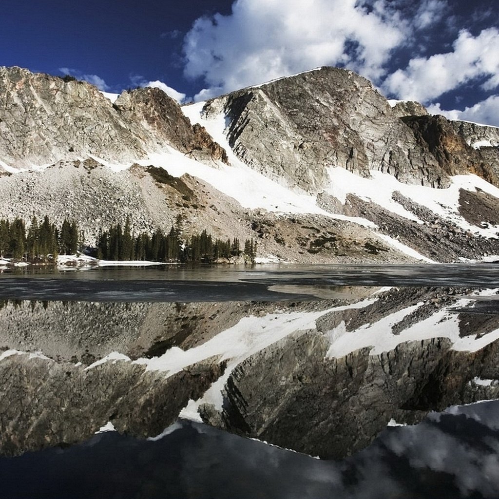 Обои озеро, горы, снег, отражение, поверхность, lake, mountains, snow, reflection, surface разрешение 1920x1080 Загрузить