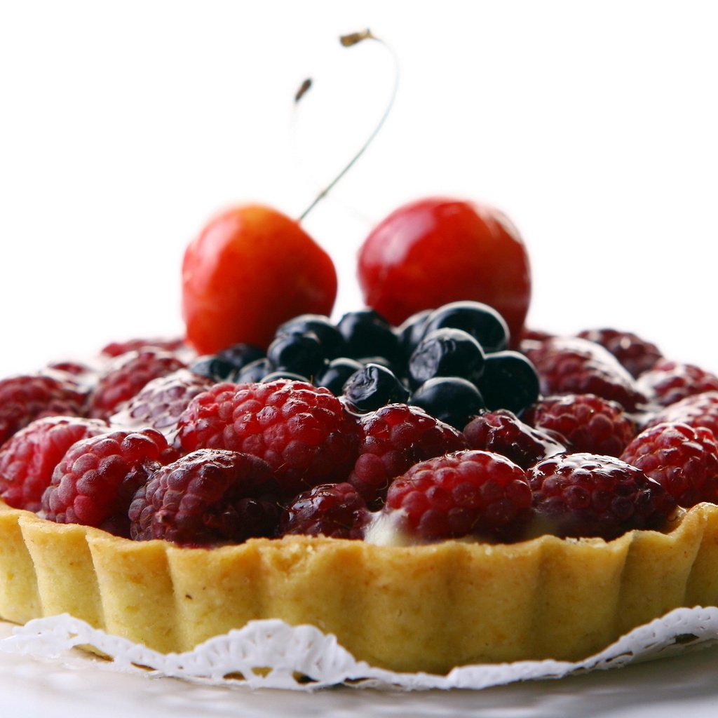 Обои малина, еда, ягоды, черника, сладкое, десерт, пирог, raspberry, food, berries, blueberries, sweet, dessert, pie разрешение 1920x1200 Загрузить