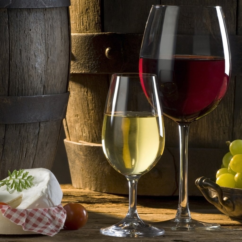 Обои виноград, красное, сыр, вино, белое, бокалы, бочки, бочка, алкоголь, grapes, red, cheese, wine, white, glasses, barrels, barrel, alcohol разрешение 1920x1200 Загрузить