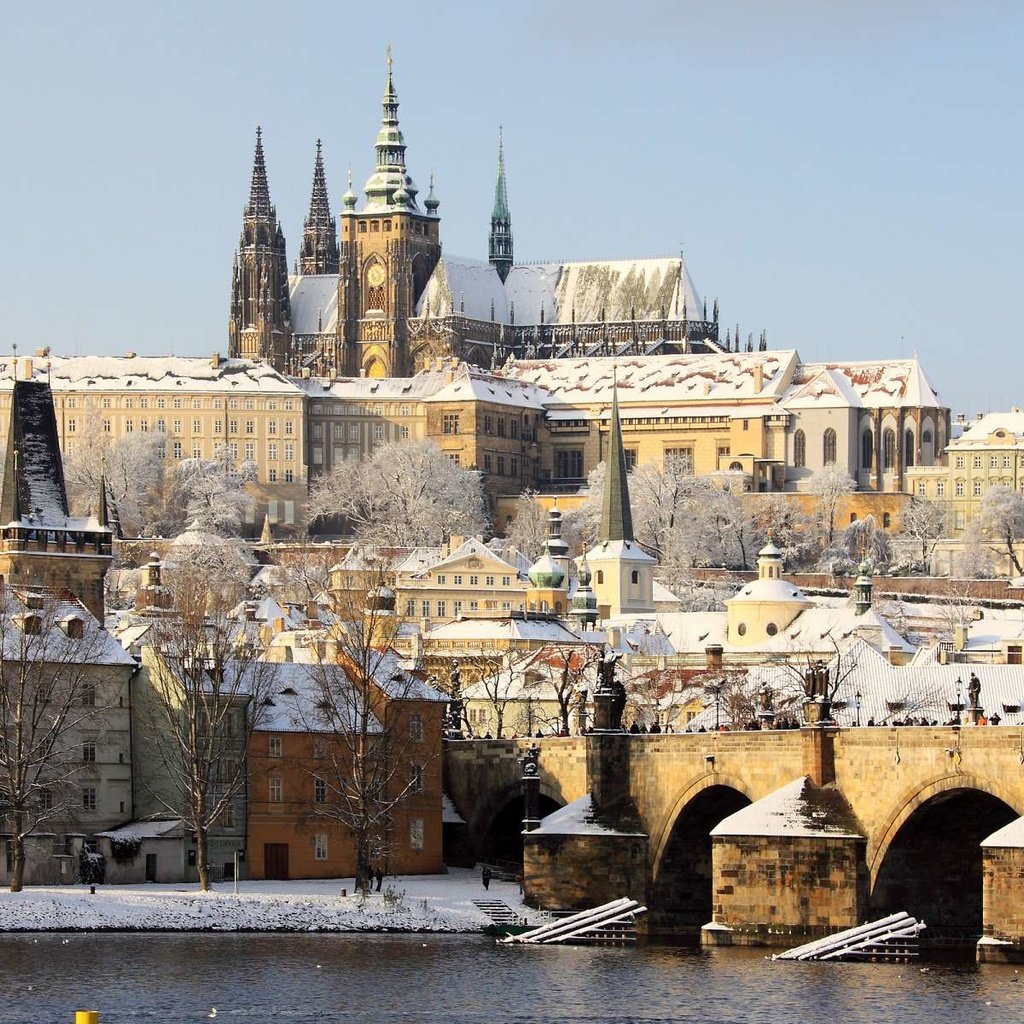 Обои зима, мост, прага, чехия, старый город, winter, bridge, prague, czech republic, old town разрешение 1920x1200 Загрузить