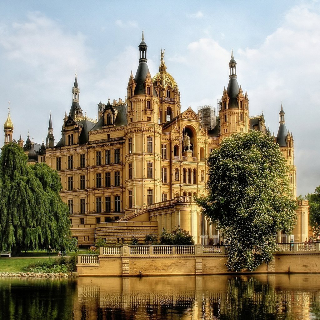 Обои лето, замок, германия, шверин, шверинский замок, summer, castle, germany, schwerin, schwerin castle разрешение 1920x1200 Загрузить