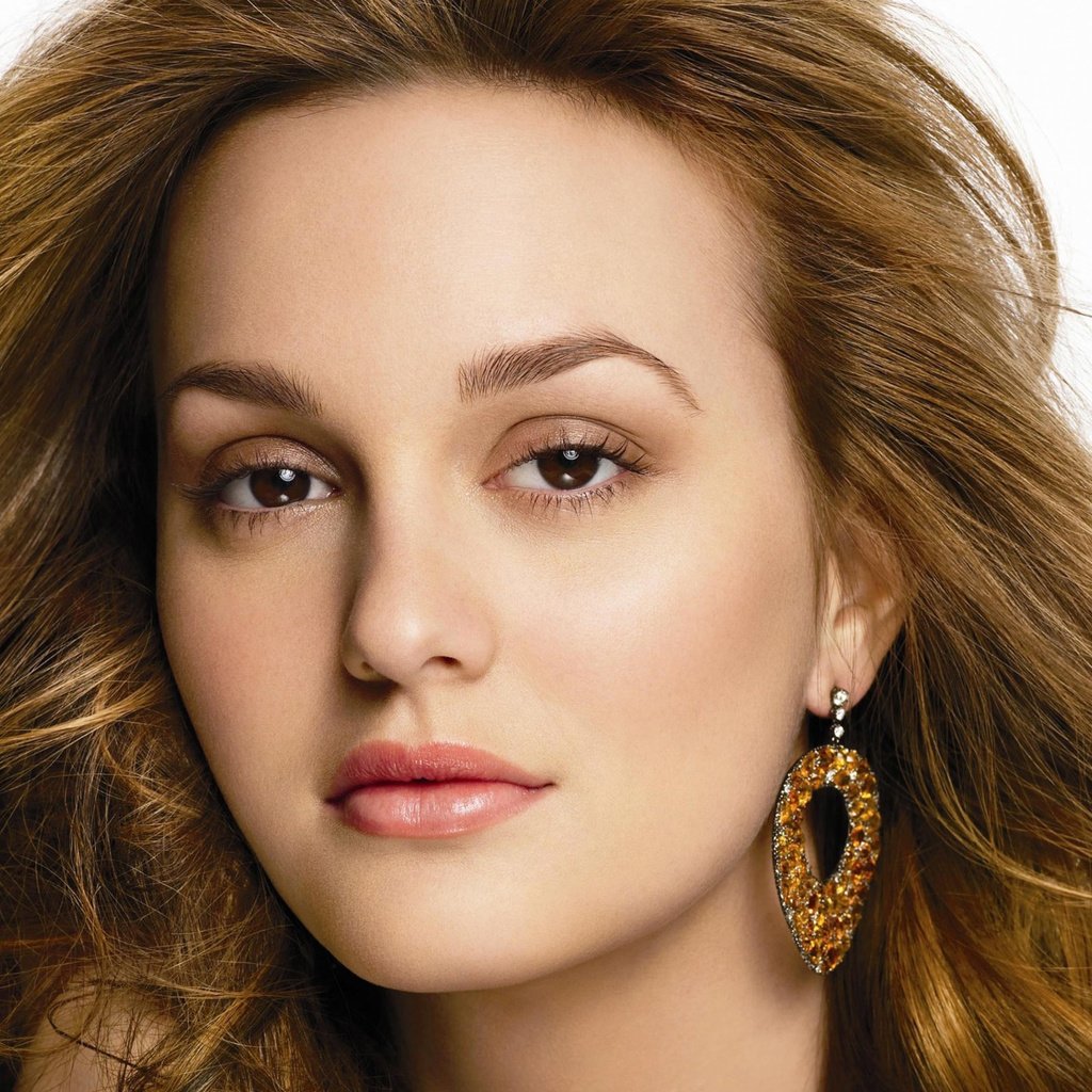 Обои девушка, портрет, взгляд, модель, лицо, лейтон мистер, girl, portrait, look, model, face, leighton meester разрешение 2560x1600 Загрузить