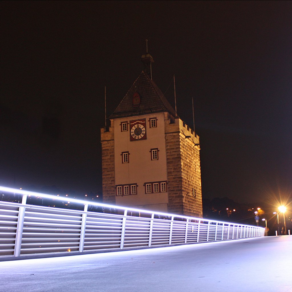 Обои свет, ночь, город, германия, esslingen, light, night, the city, germany разрешение 3200x1801 Загрузить