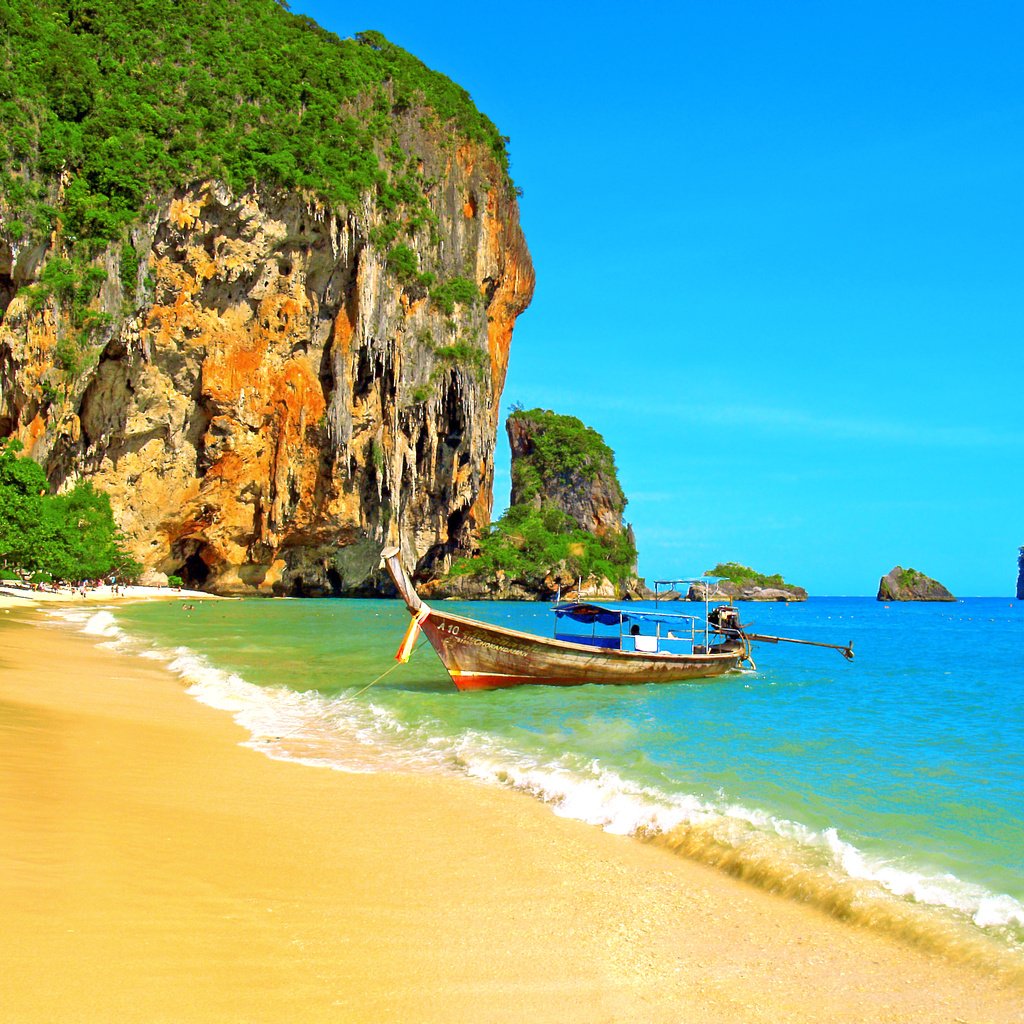 Обои море, скала, пляж, лодка, таиланд, тропики, sea, rock, beach, boat, thailand, tropics разрешение 3065x2299 Загрузить