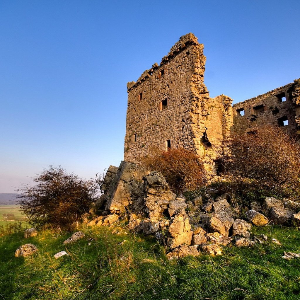 Обои небо, трава, развалины, здание, the sky, grass, the ruins, the building разрешение 2560x1600 Загрузить