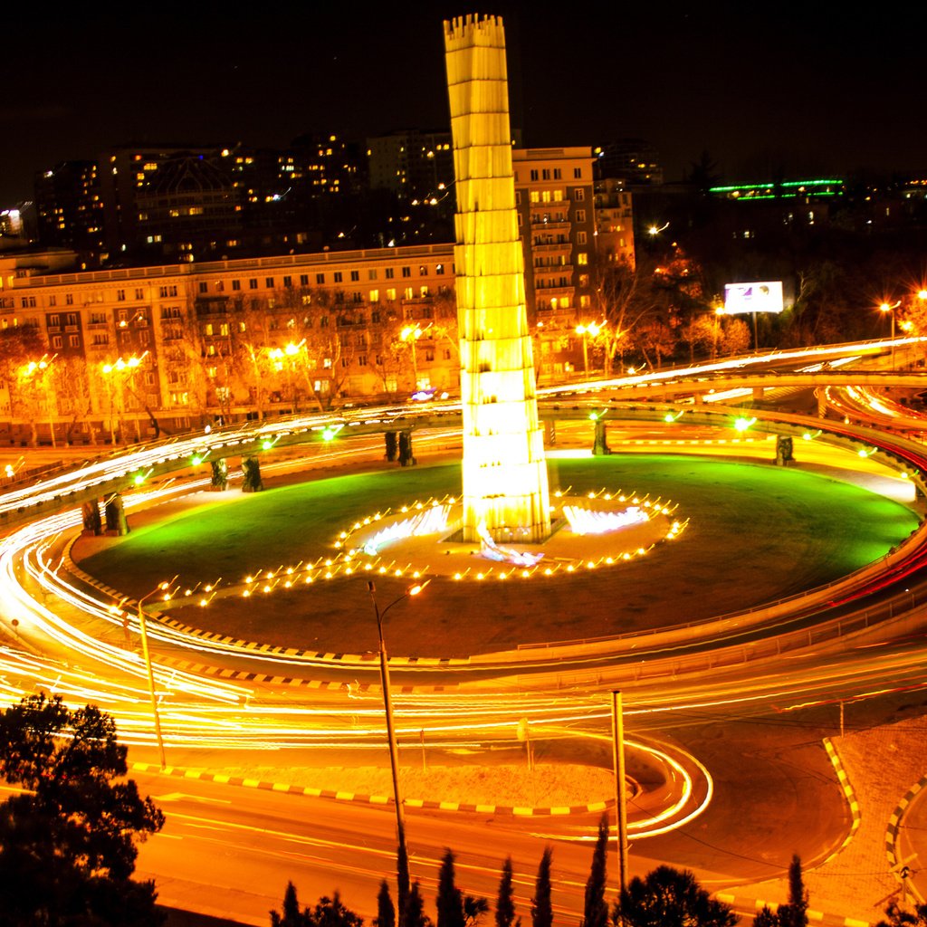 Обои грузия, тбилиси, hero memorial, ноч, georgia, tbilisi, night разрешение 2560x1600 Загрузить