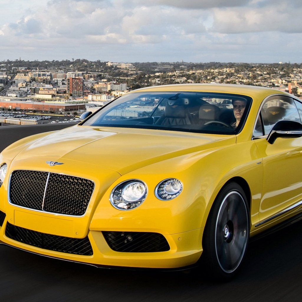 Bentley Continental желтый