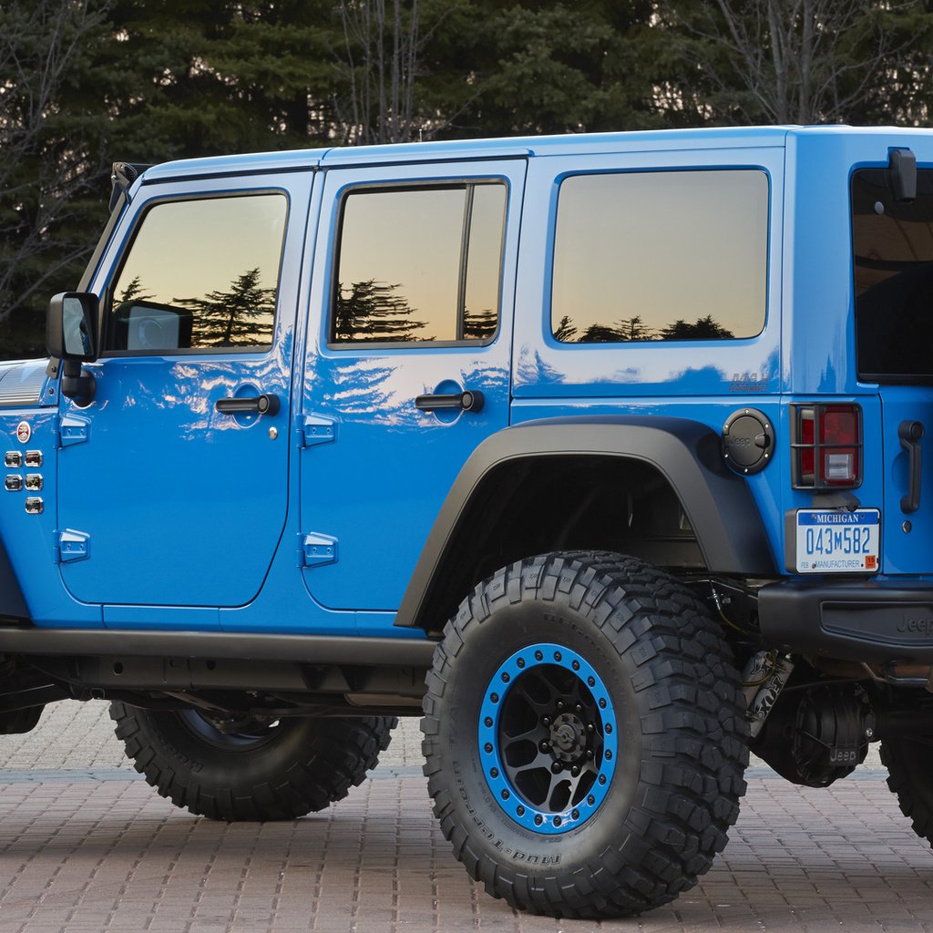 Обои голубой, тюнинг, джип, blue, tuning, jeep разрешение 1920x1080 Загрузить