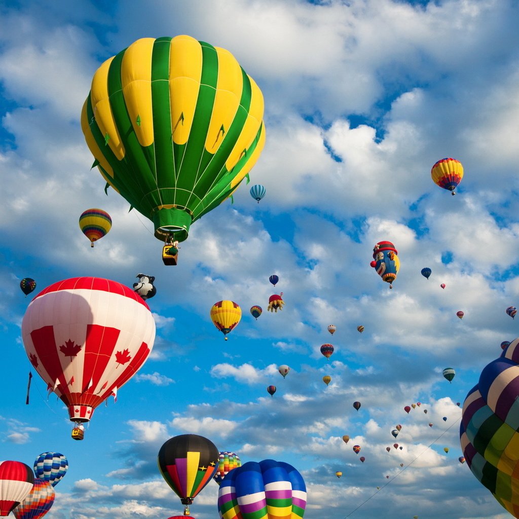 Обои небо, облака, воздушные шары, the sky, clouds, balloons разрешение 1920x1200 Загрузить