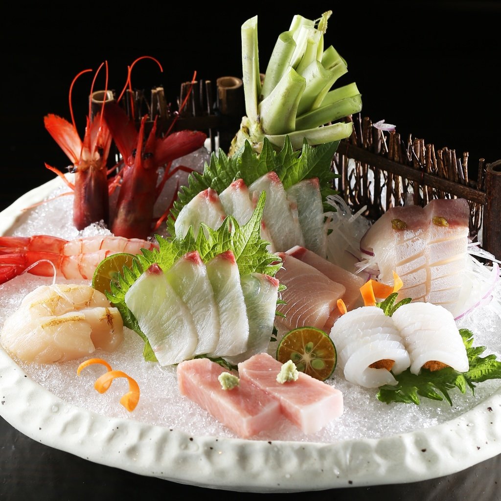 Обои зелень, рыба, морепродукты, блюдо, креветка, greens, fish, seafood, dish, shrimp разрешение 2432x1836 Загрузить