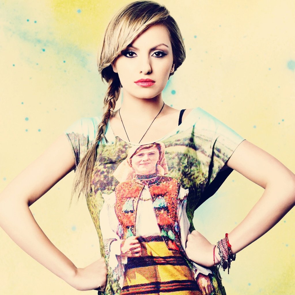 Alexandra Stan 2012