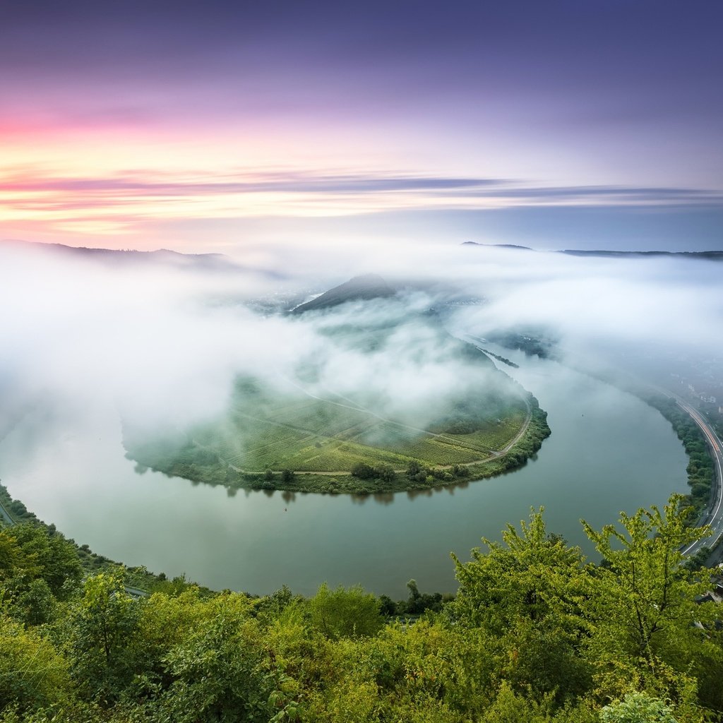 Обои река, туман, лето, германия, мозель, river, fog, summer, germany, moselle разрешение 2048x1366 Загрузить