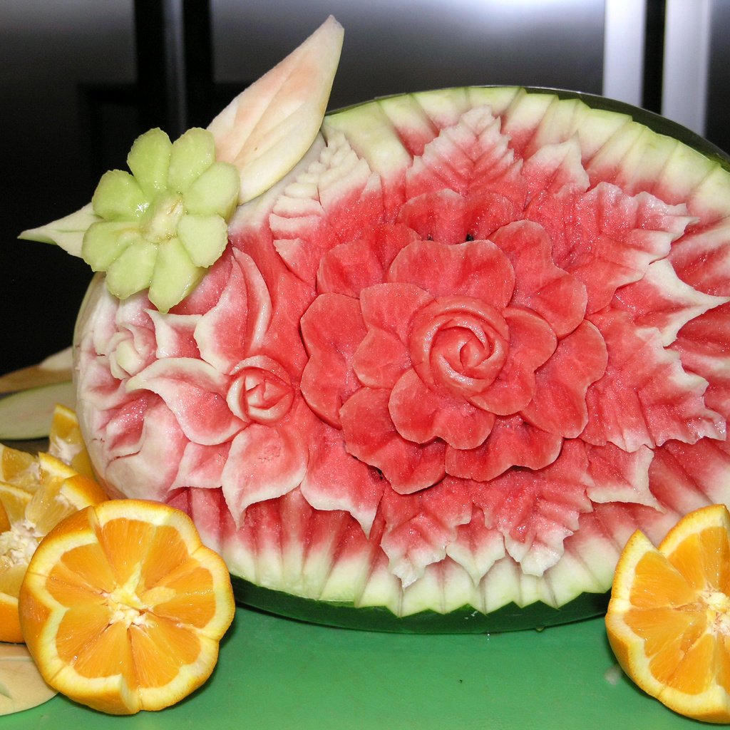Обои цветы, фрукты, апельсины, арбуз, креатив, натюрморт, flowers, fruit, oranges, watermelon, creative, still life разрешение 2048x1536 Загрузить