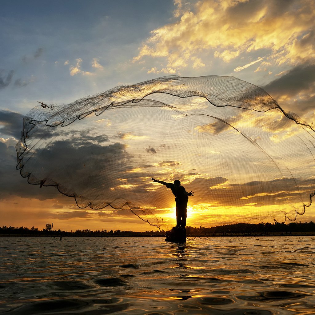 Обои озеро, бросает, река, восход, солнце, утро, лодка, сеть, рыбак, lake, throws, river, sunrise, the sun, morning, boat, network, fisherman разрешение 1920x1200 Загрузить