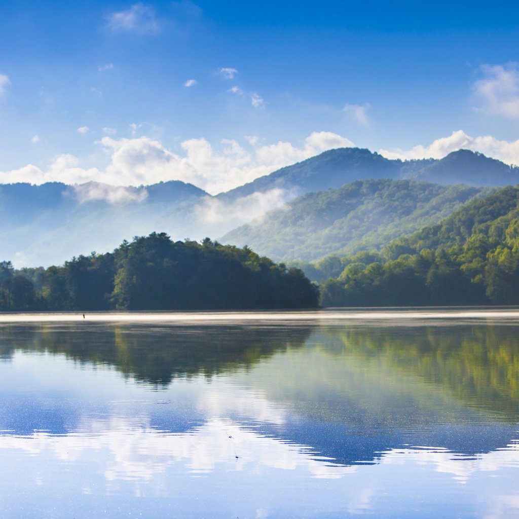 Обои озеро, горы, лес, отражение, утро, lake, mountains, forest, reflection, morning разрешение 1920x1200 Загрузить