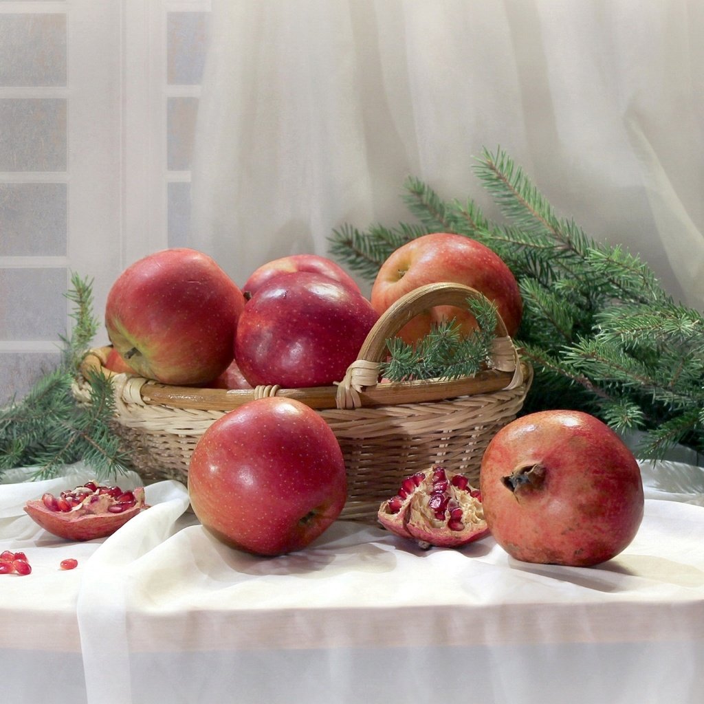 Обои фрукты, яблоки, ель, натюрморт, гранат, fruit, apples, spruce, still life, garnet разрешение 2000x1250 Загрузить