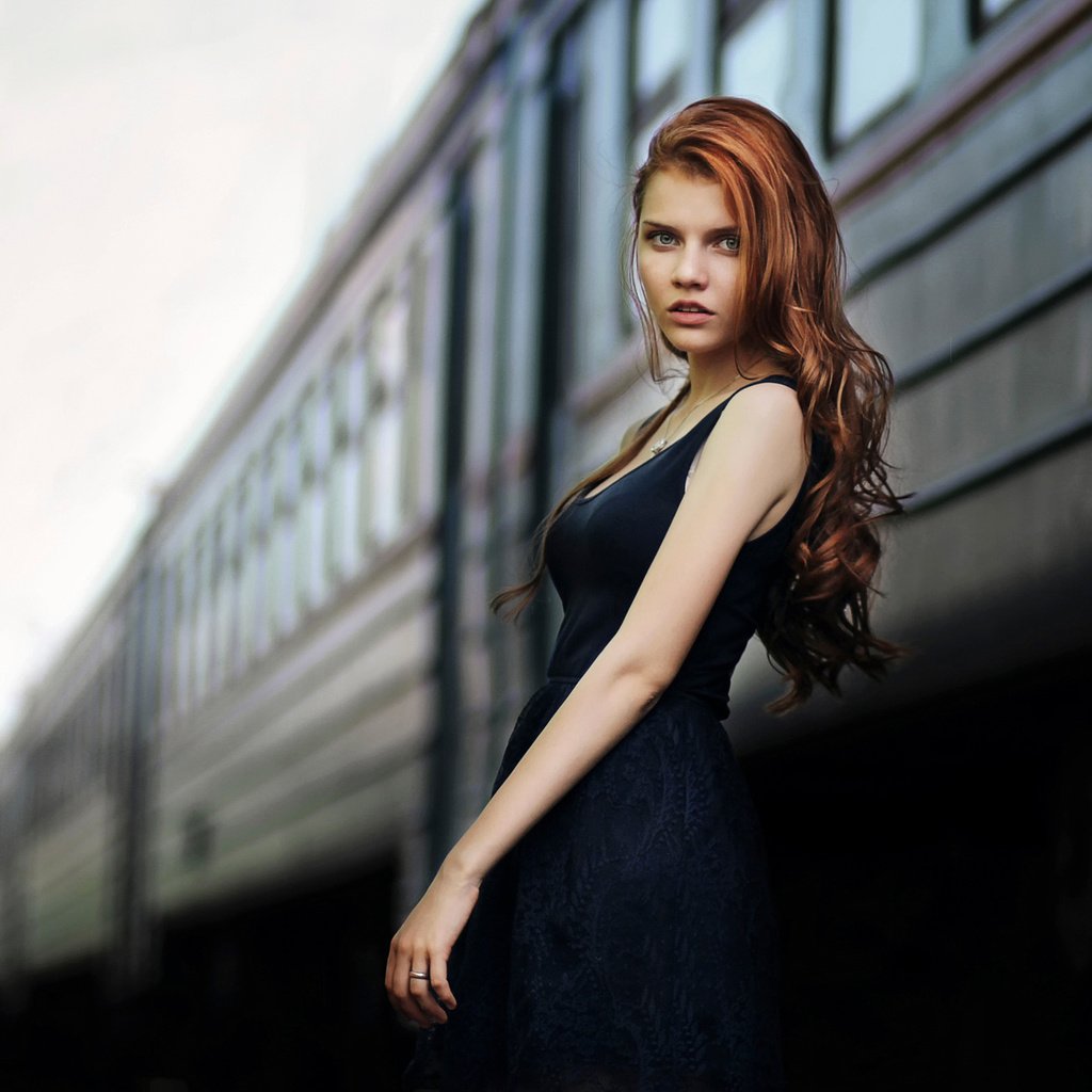 Обои девушка, боке, поза, жд, взгляд, рыжеволосая, модель, катя, поезд, лицо, вагоны, длинные волосы, girl, bokeh, pose, railway, look, redhead, model, kate, train, face, cars, long hair разрешение 2048x1365 Загрузить