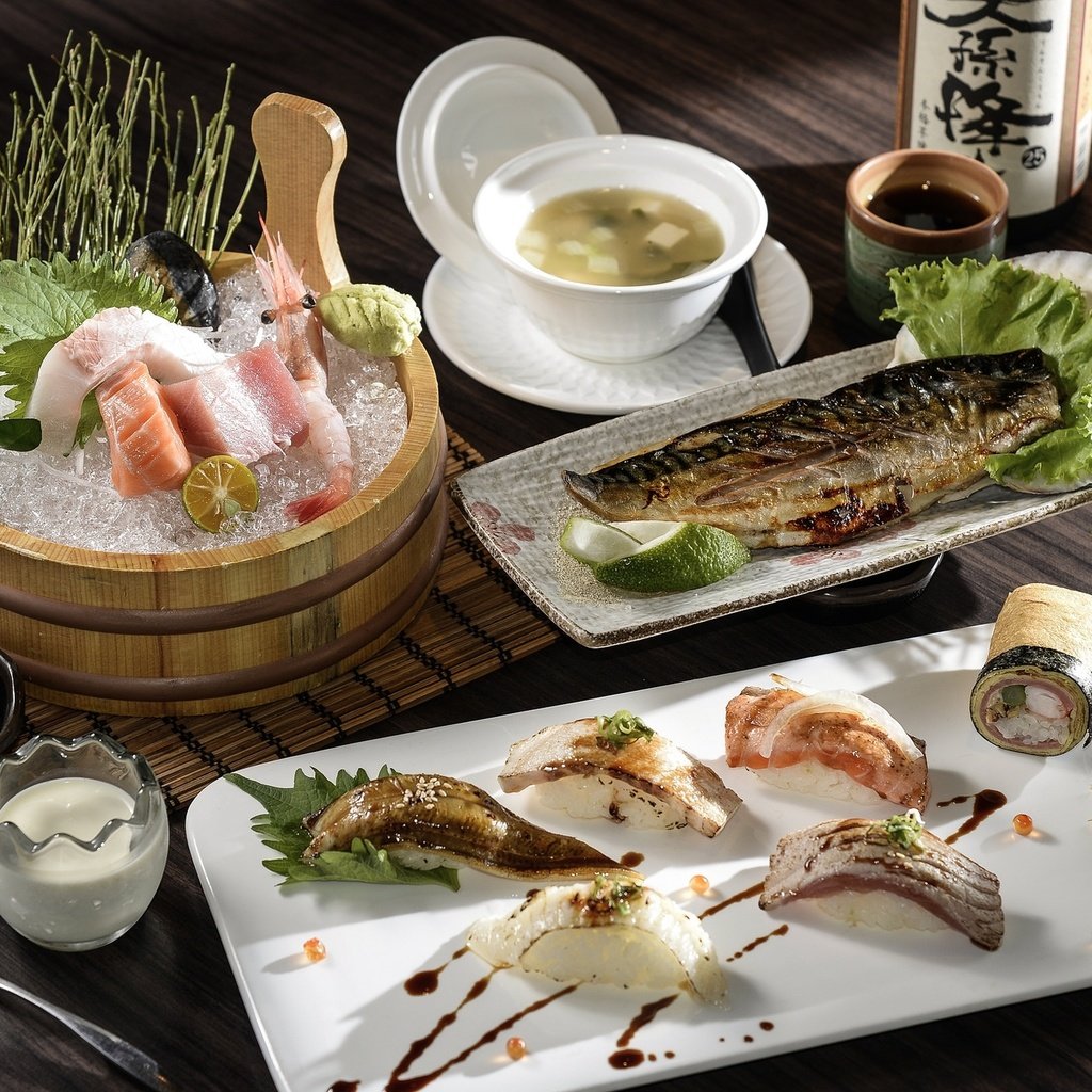 Обои рыба, суши, морепродукты, суп, ассорти, fish, sushi, seafood, soup, cuts разрешение 2048x1367 Загрузить