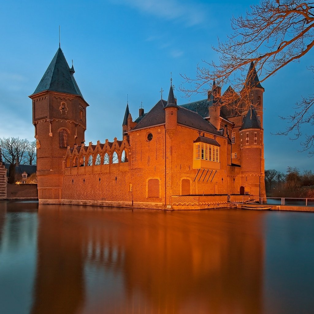 Обои вода, замок, нидерланды, ров, heeswijk castle, замок хейсвик, water, castle, netherlands, ditch, castle hasvik разрешение 2048x1349 Загрузить