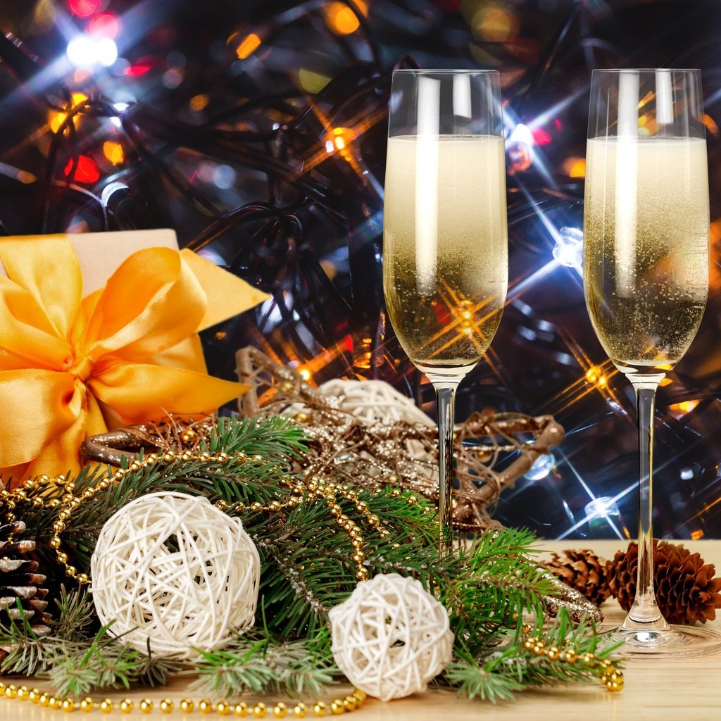 Обои новый год, елка, бокалы, подарок, рождество, шампанское, декорация, встреча нового года, довольная, happy, new year, tree, glasses, gift, christmas, champagne, decoration разрешение 5000x3000 Загрузить