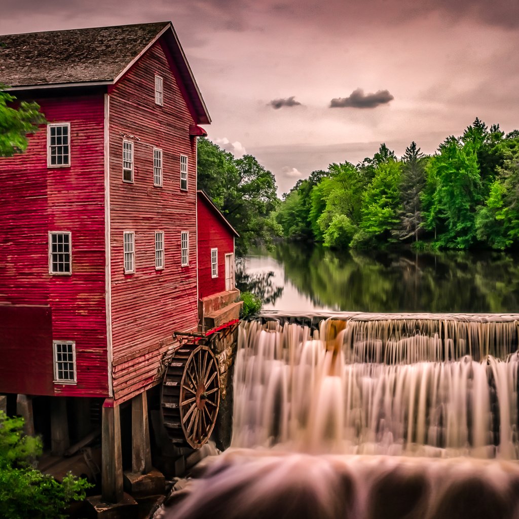 Обои деревья, река, водопад, брызги, дом, водяная мельница, trees, river, waterfall, squirt, house, water mill разрешение 2000x1250 Загрузить