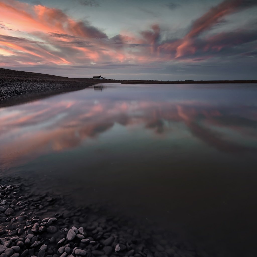 Обои небо, облака, камни, берег, закат, море, the sky, clouds, stones, shore, sunset, sea разрешение 5929x3953 Загрузить