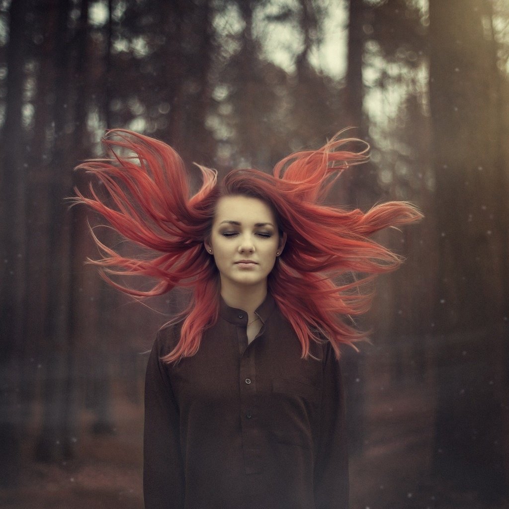 Обои природа, девушка, фон, портрет, красные волосы, tomasz miler, nature, girl, background, portrait, red hair разрешение 2048x1367 Загрузить