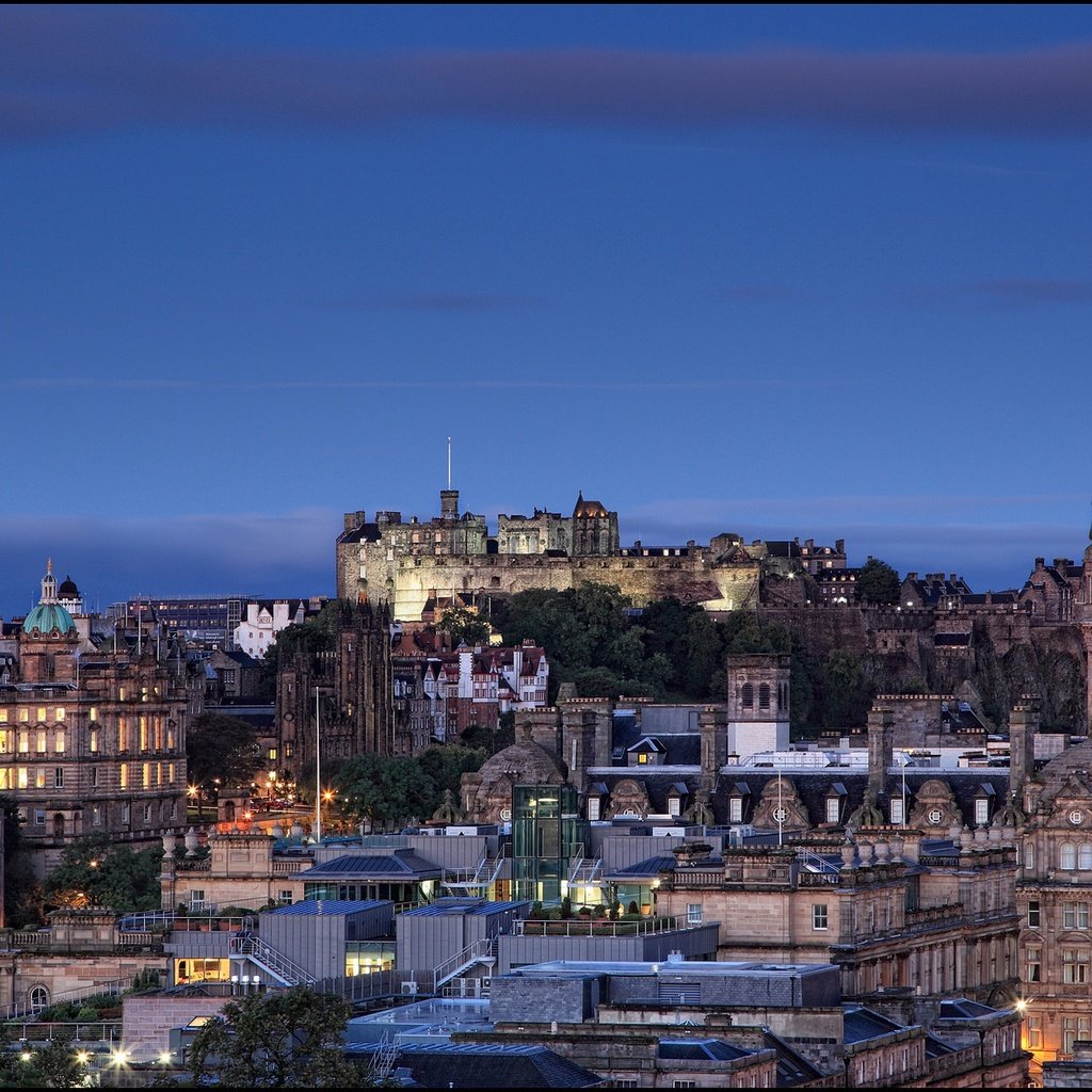 Обои ночь, огни, город, шотландия, эдинбург, calton hill, night, lights, the city, scotland, edinburgh разрешение 2048x1318 Загрузить